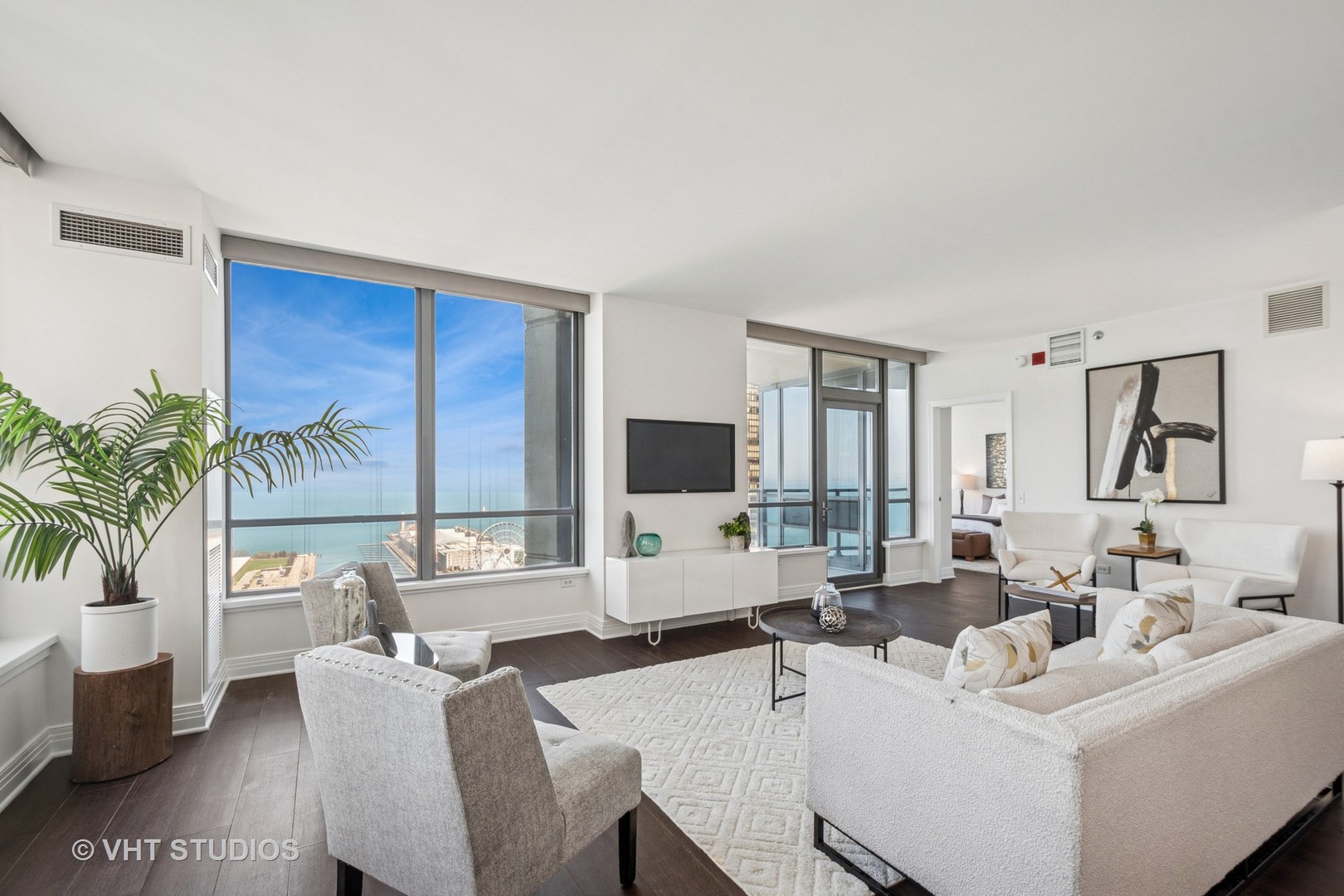 600 N Lake Shore Drive 3411 Property Photo 4