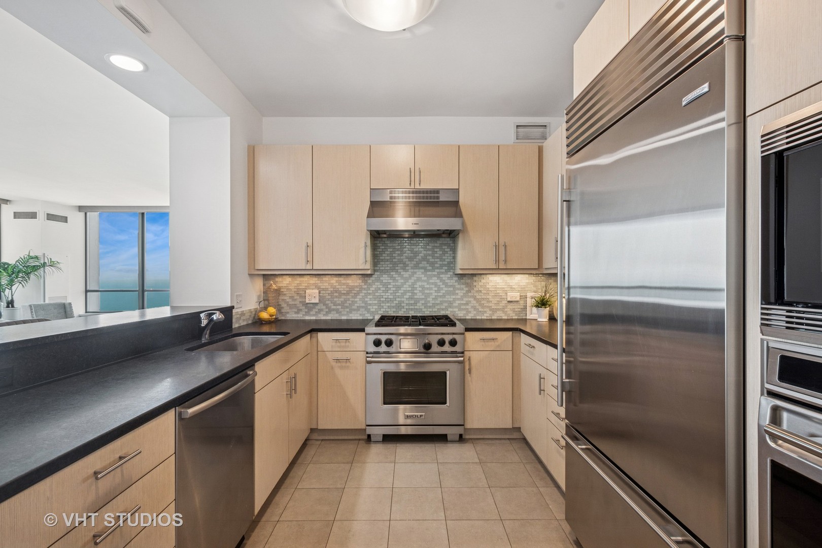 600 N Lake Shore Drive 3411 Property Photo 11