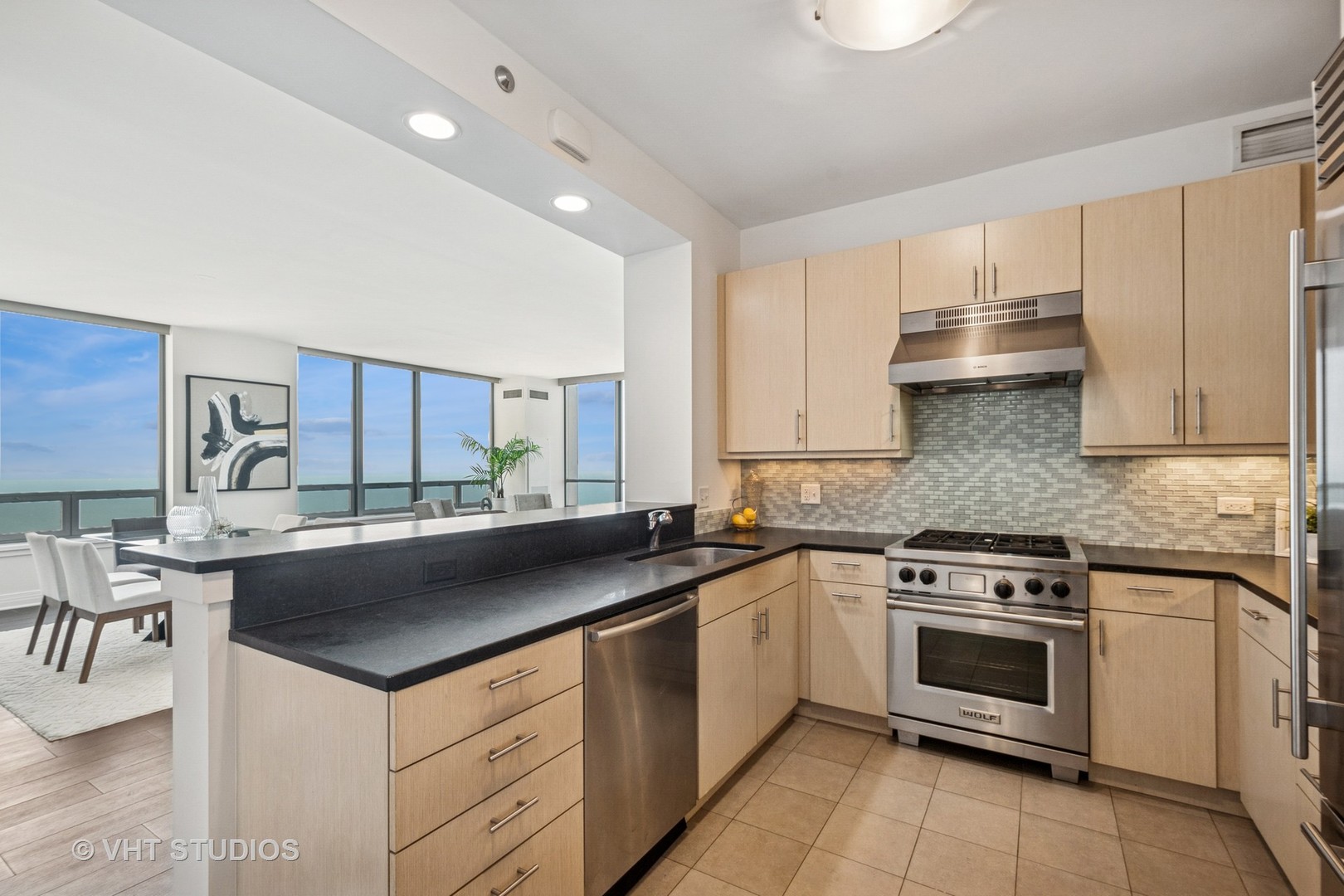 600 N Lake Shore Drive 3411 Property Photo 12