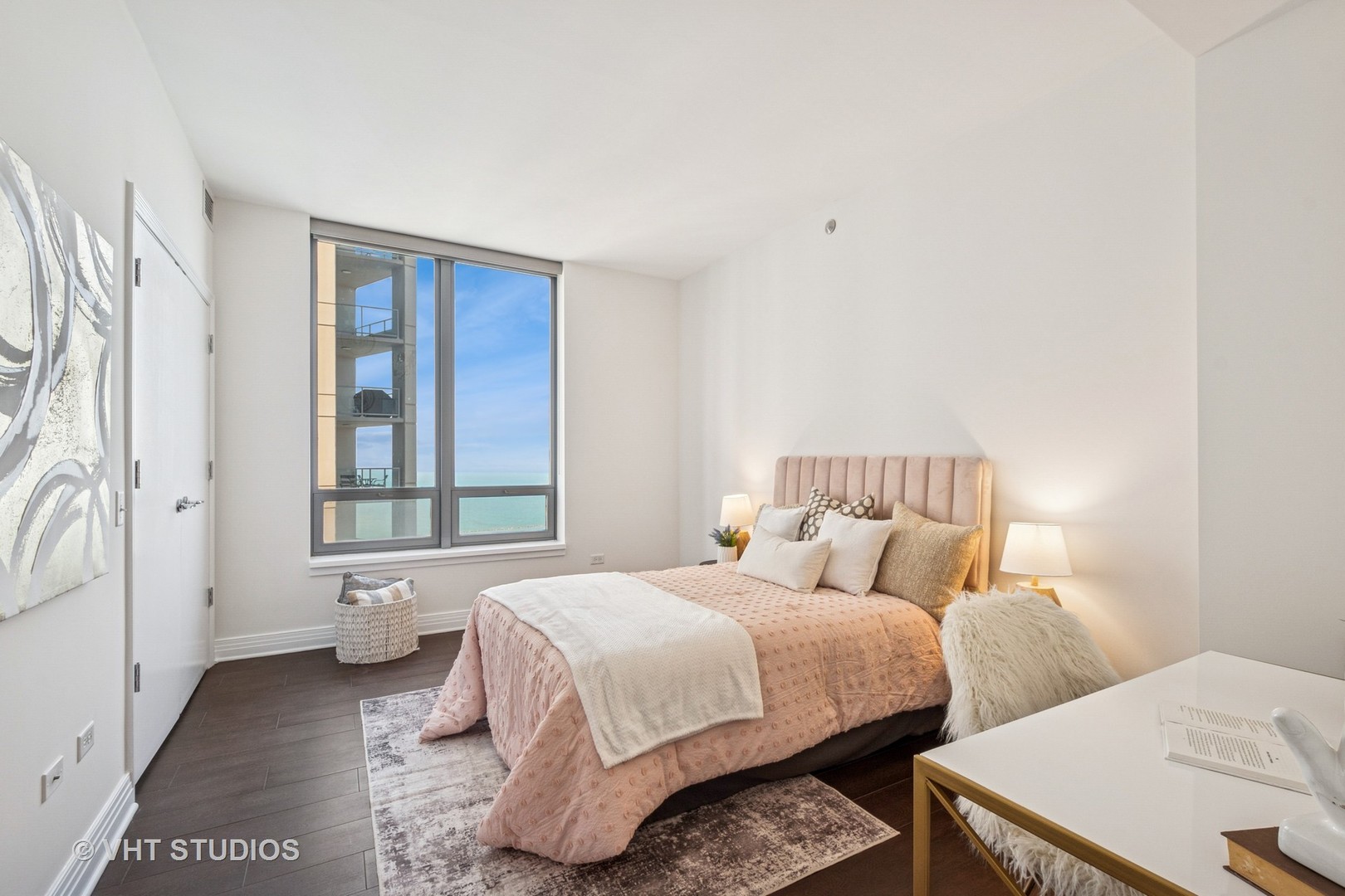 600 N Lake Shore Drive 3411 Property Photo 25