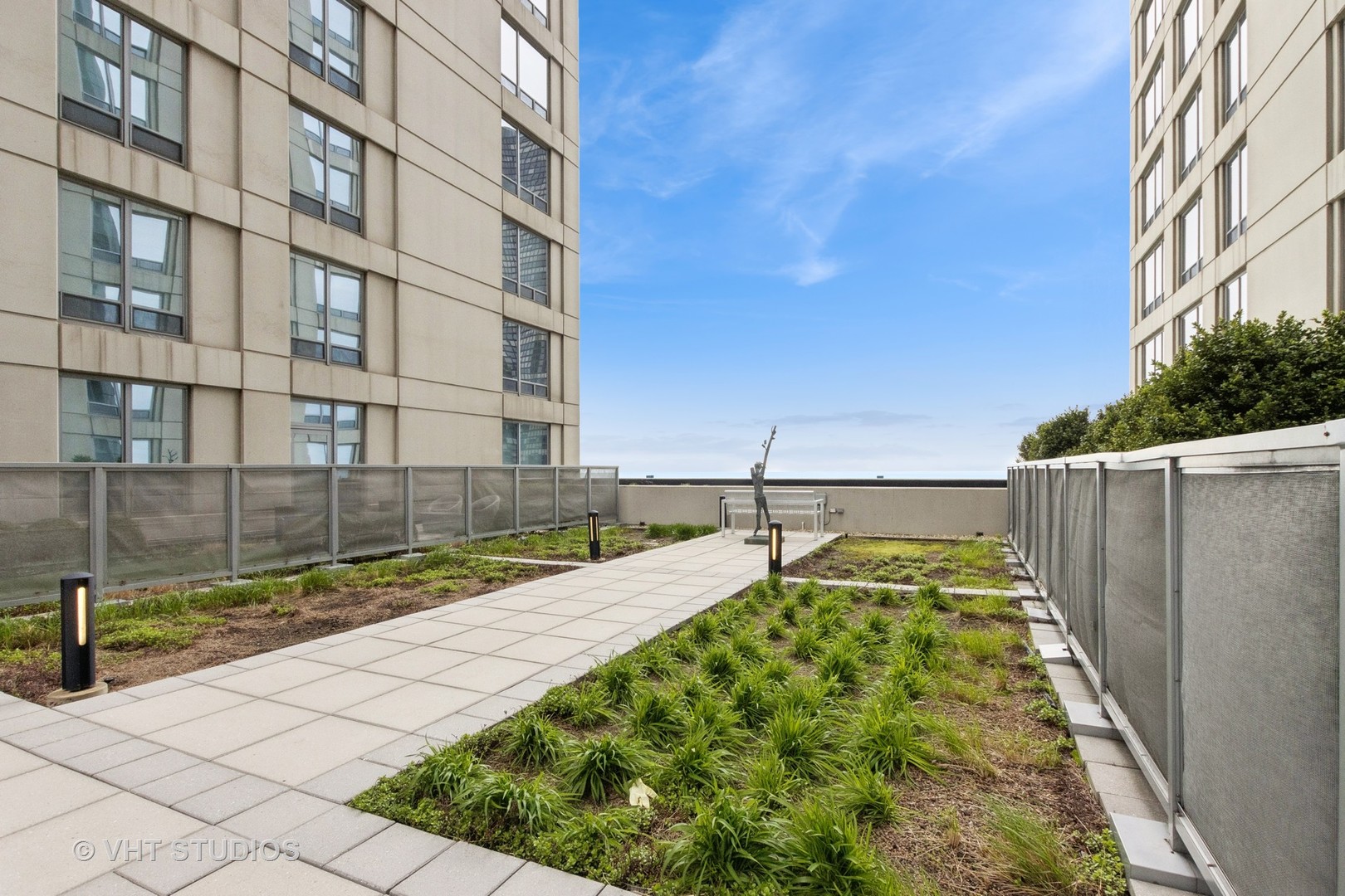 600 N Lake Shore Drive 3411 Property Photo 37