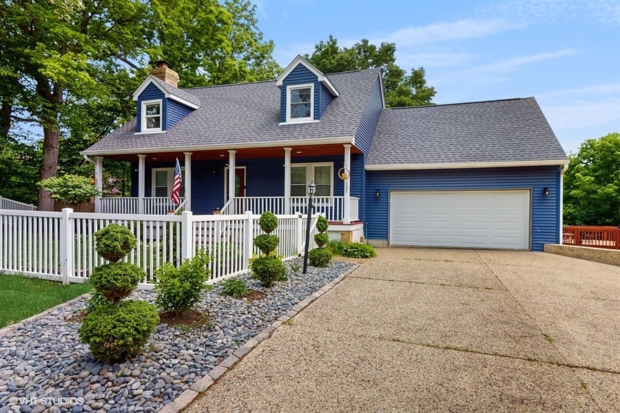 137 Forest Avenue Property Photo 1