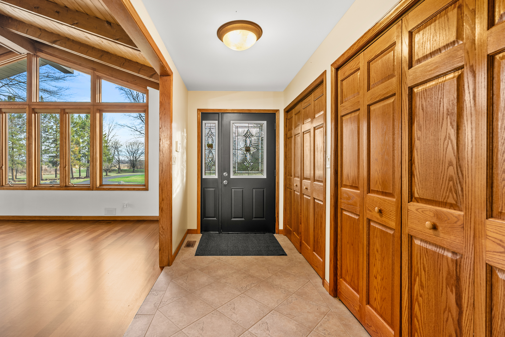 16306 Kishwaukee Valley Road Property Photo 6