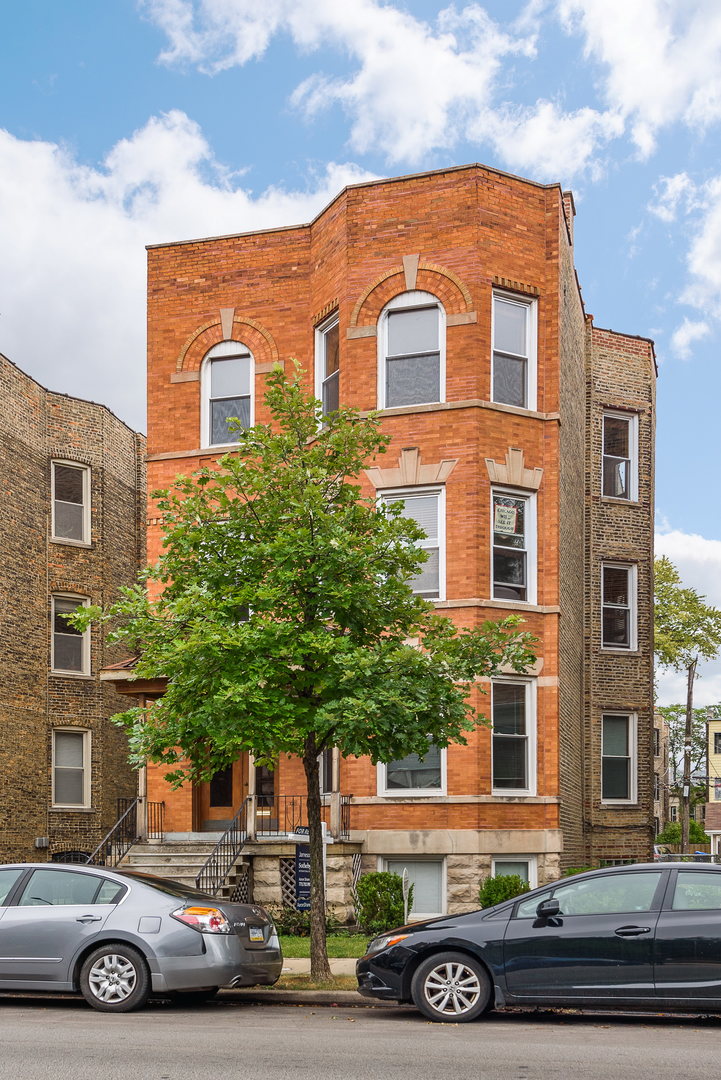 2533 N Kimball Avenue Property Photo 1