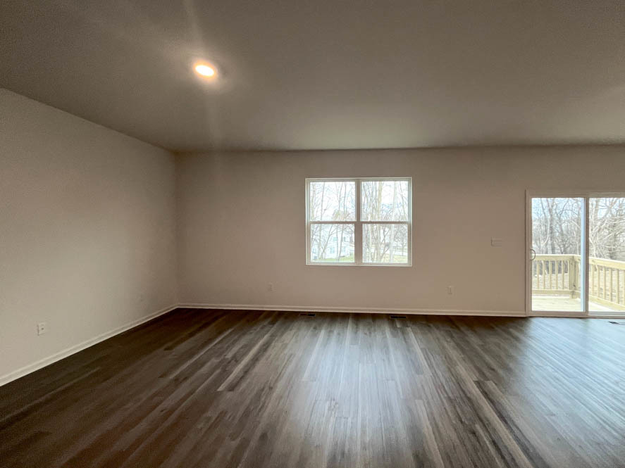 1025 Leeward Lane Property Photo 7