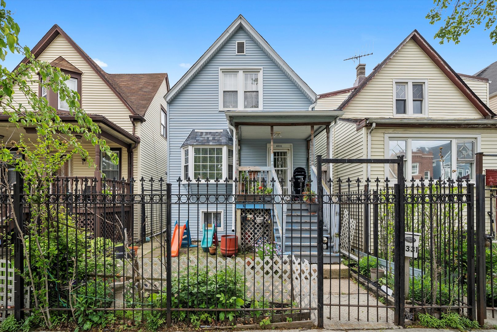 4331 W McLean Avenue Property Photo 1
