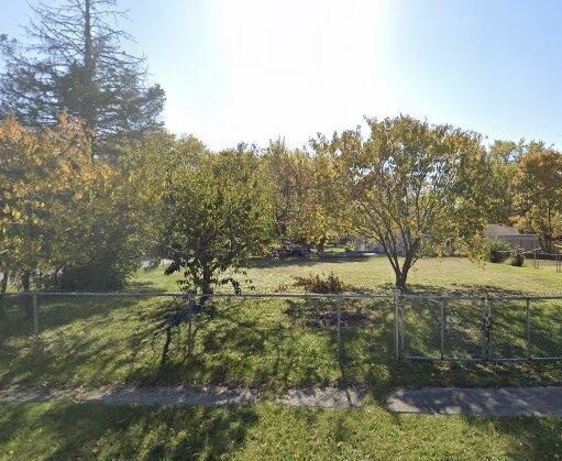 204 Luana Road Property Photo 1