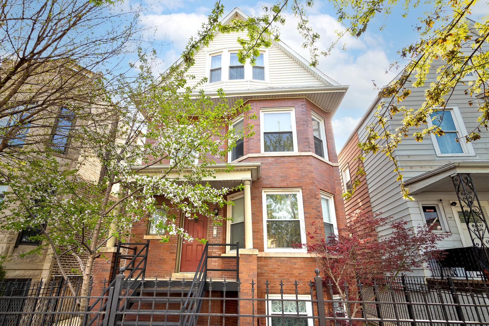 2525 N Central Park Avenue 1 Property Photo 1