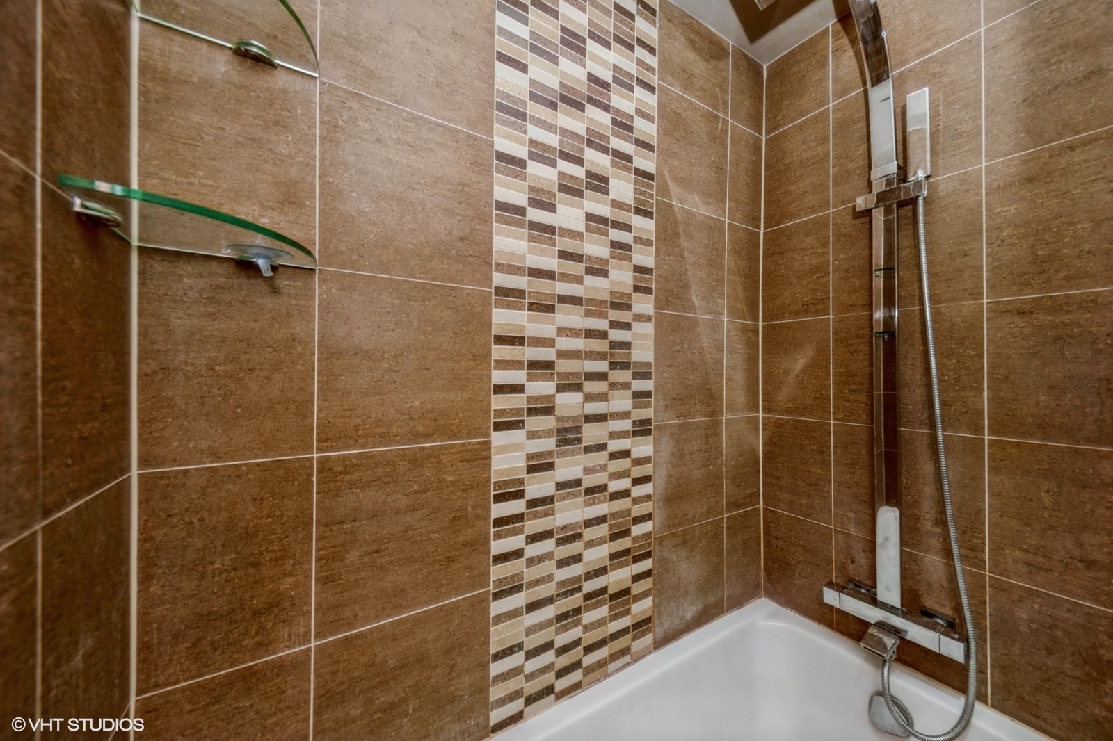 4250 N Marine Drive 1628 Property Photo 23