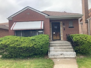 8820 S Ridgeland Avenue Property Photo 1
