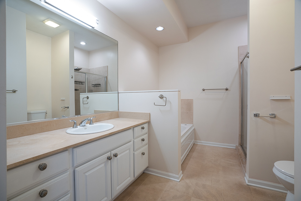 2840 N Lincoln Avenue G Property Photo 15