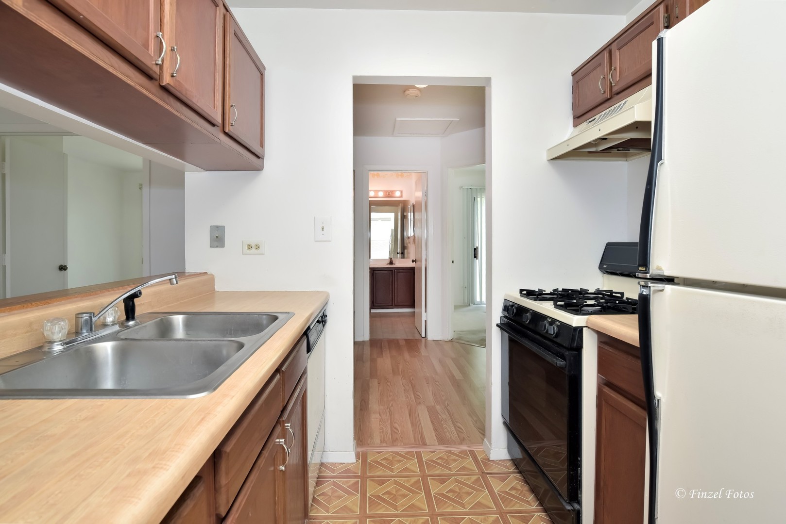 7468 Filmore Avenue Property Photo 11