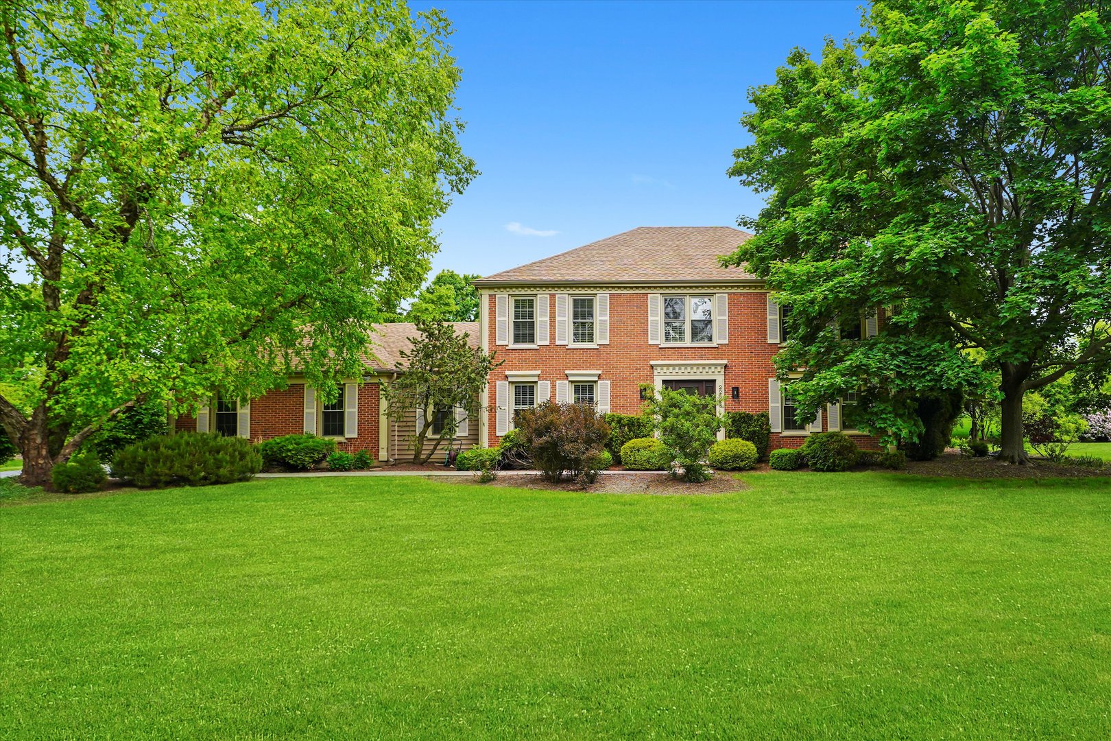 22528 W Thornbury Court Property Photo 1