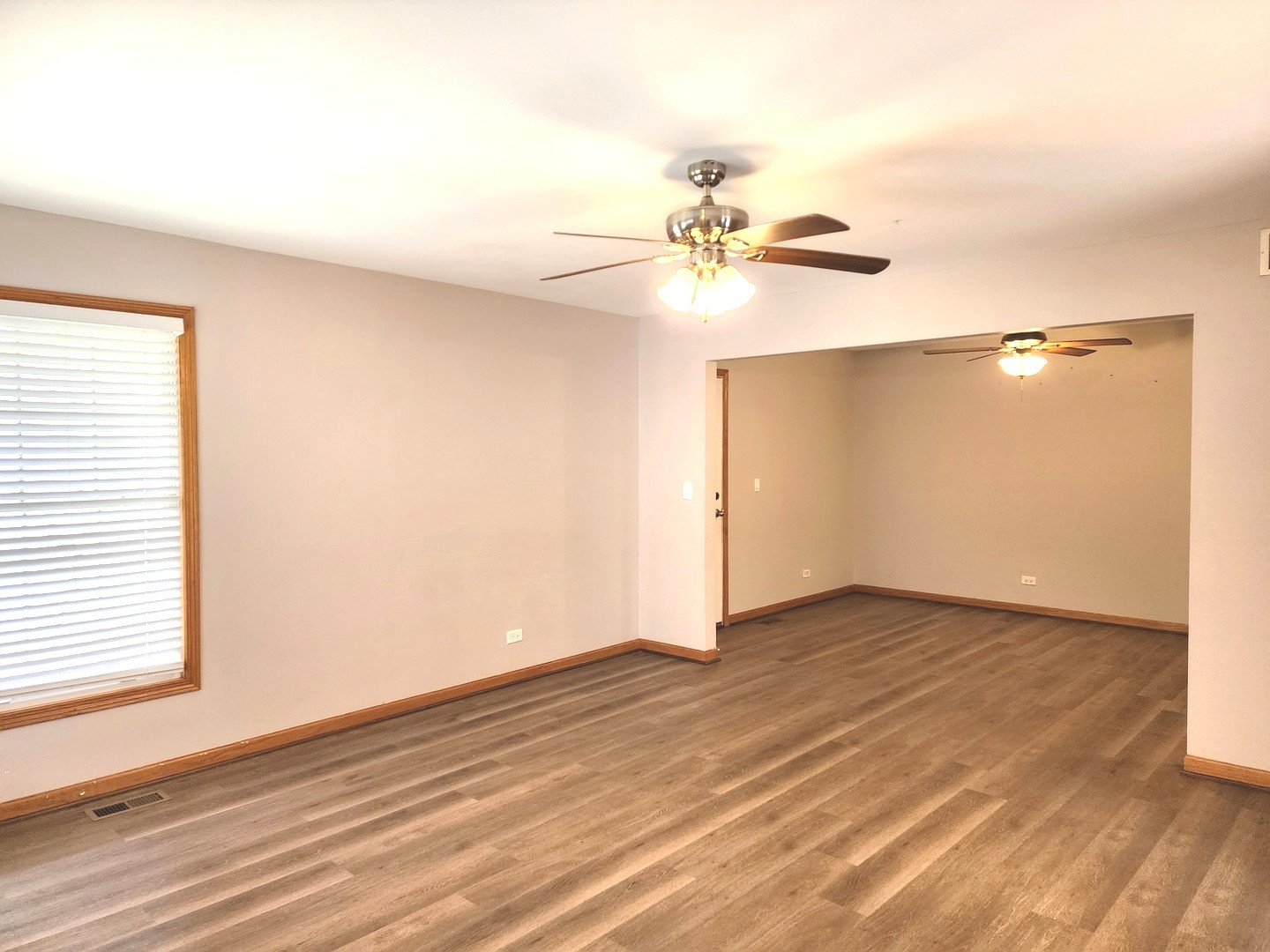 532 Elizabeth St Property Photo 3