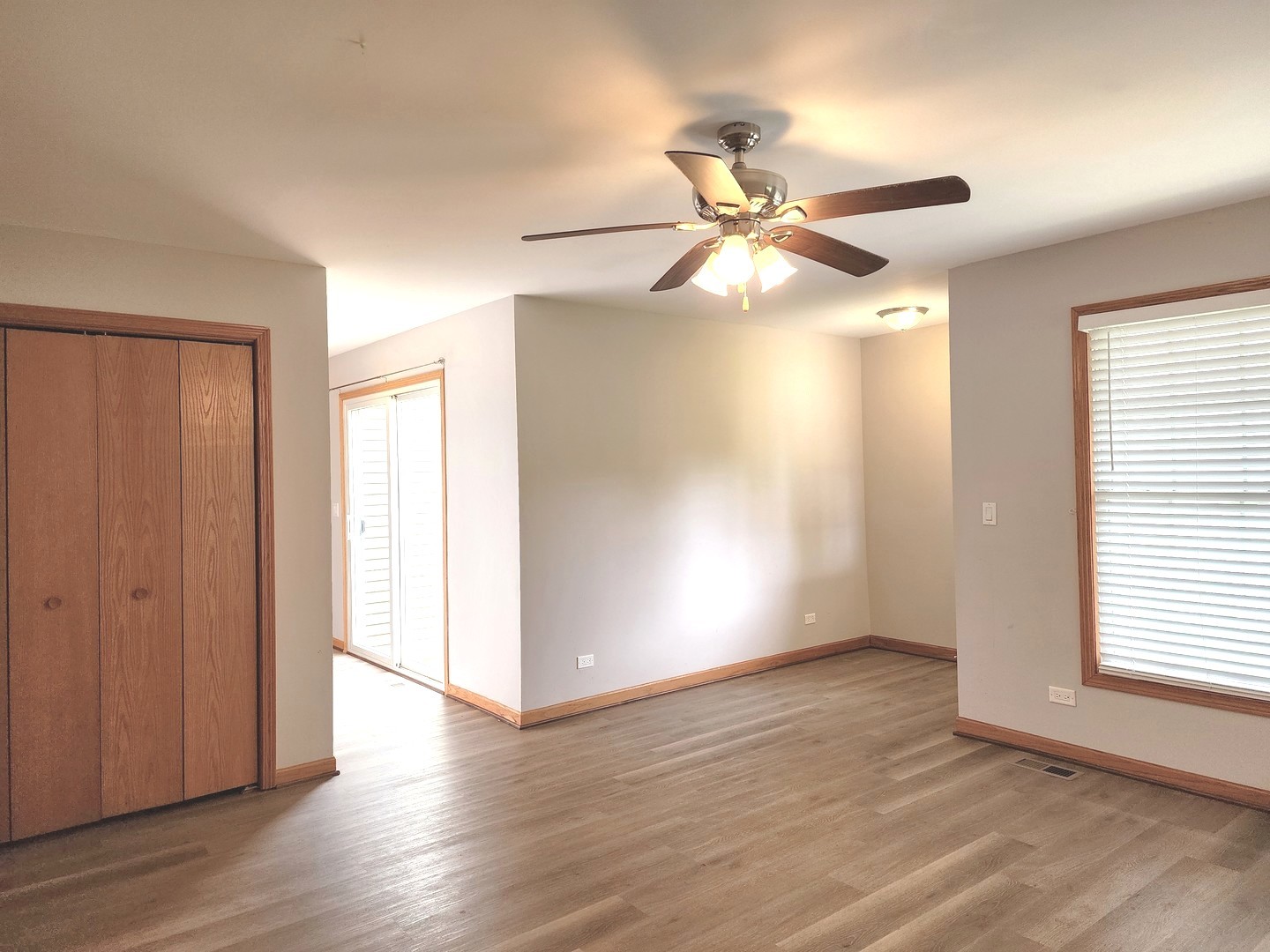 532 Elizabeth St Property Photo 5