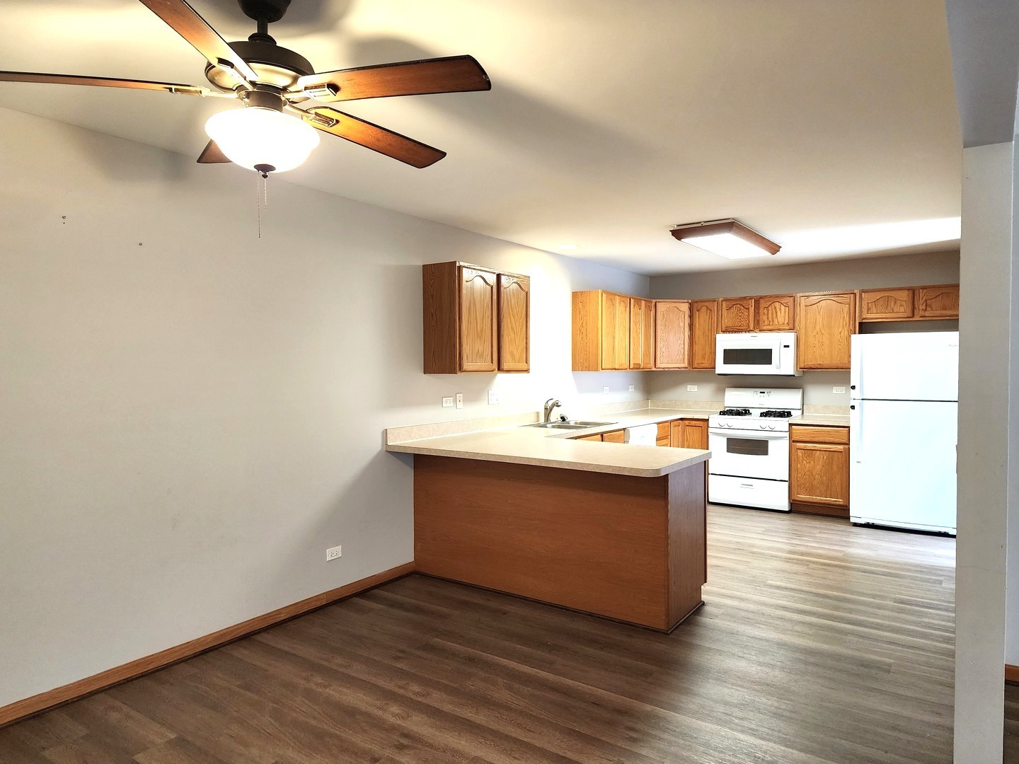 532 Elizabeth St Property Photo 7