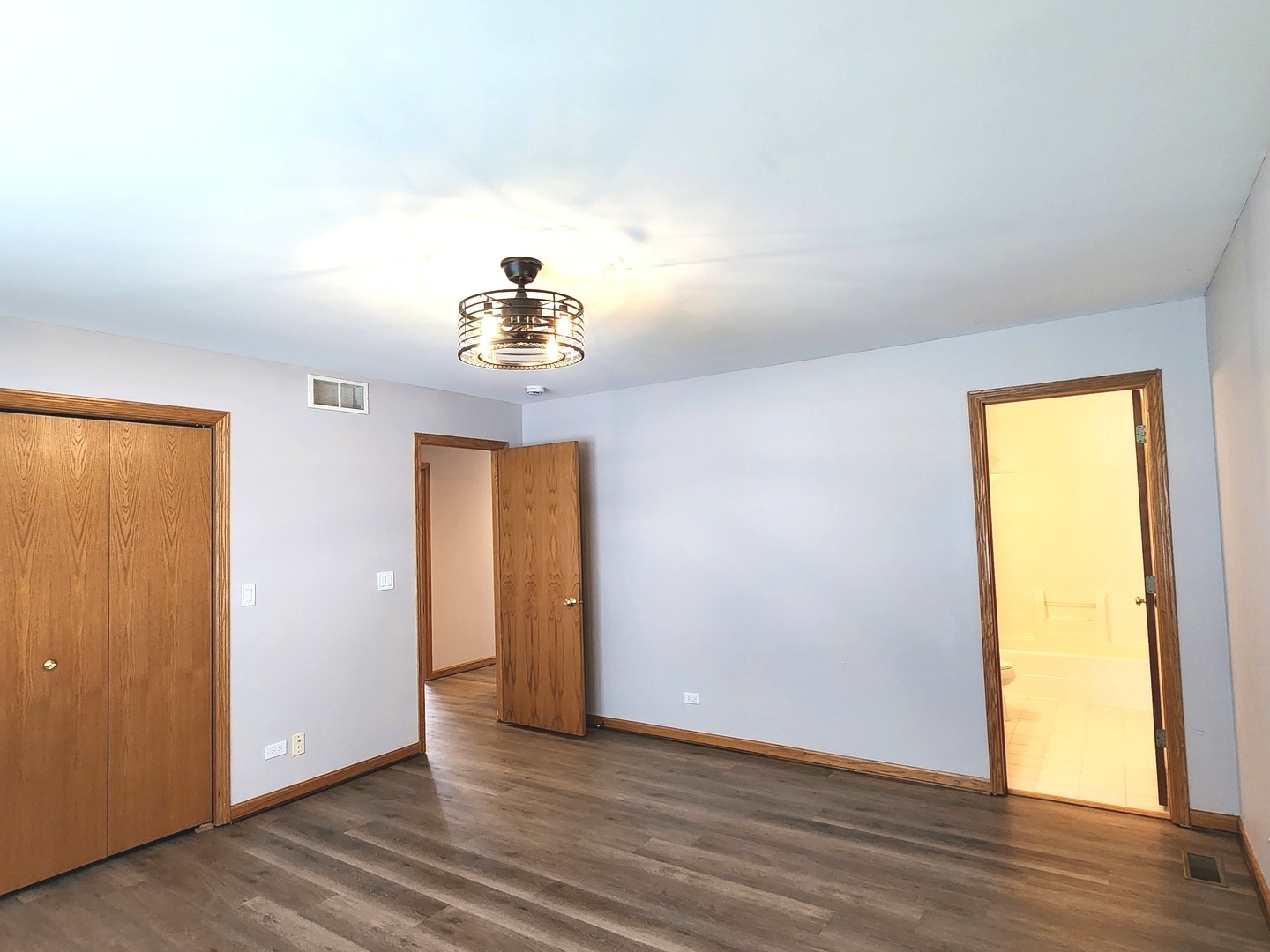 532 Elizabeth St Property Photo 11