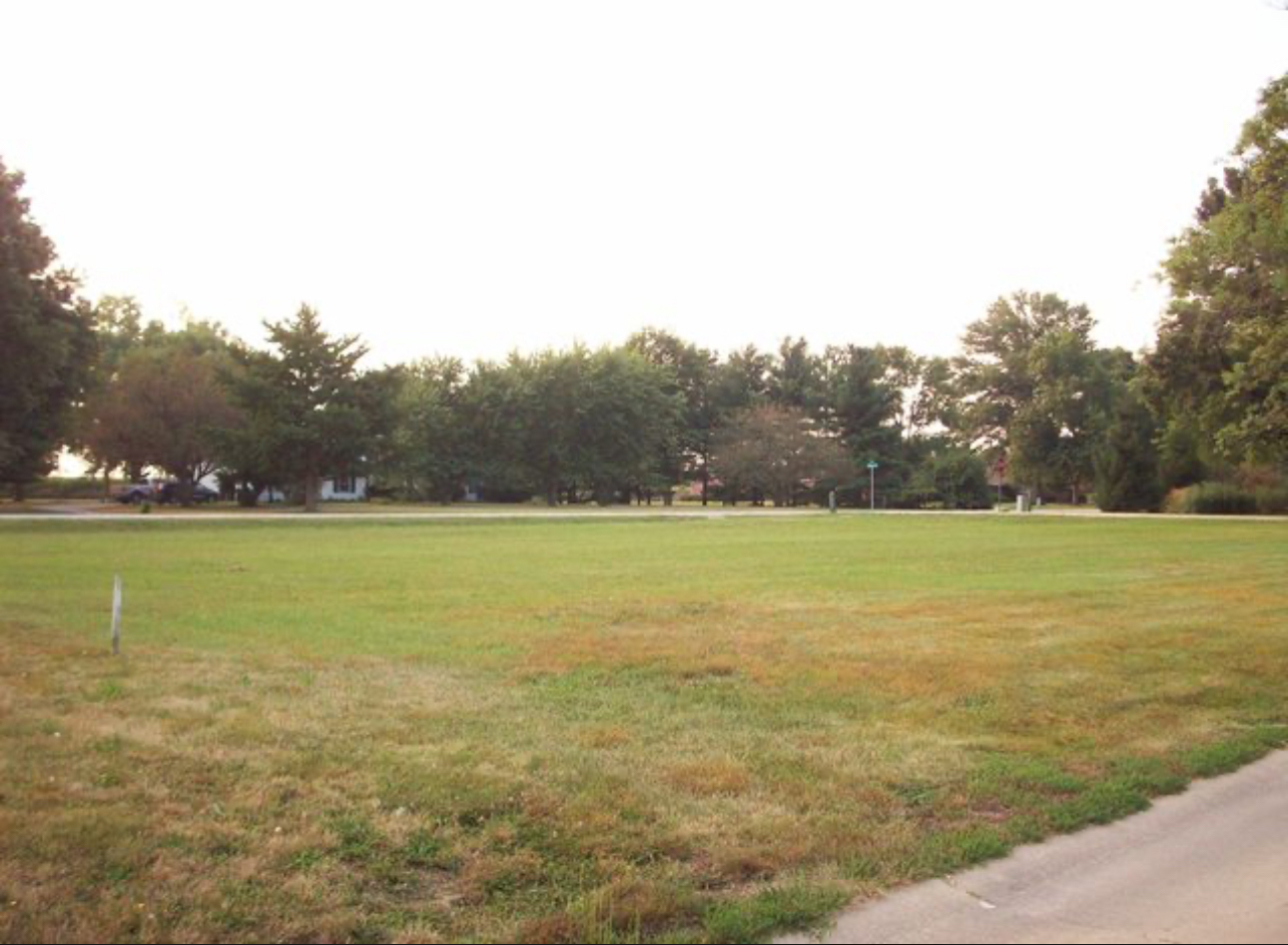 101 Jones Boulevard Property Photo 1