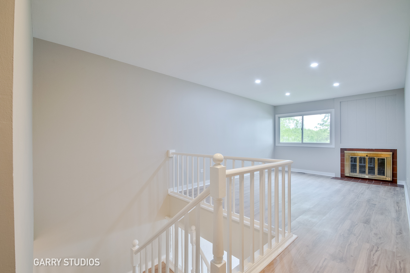 205 Lakeshore Lane Property Photo 12