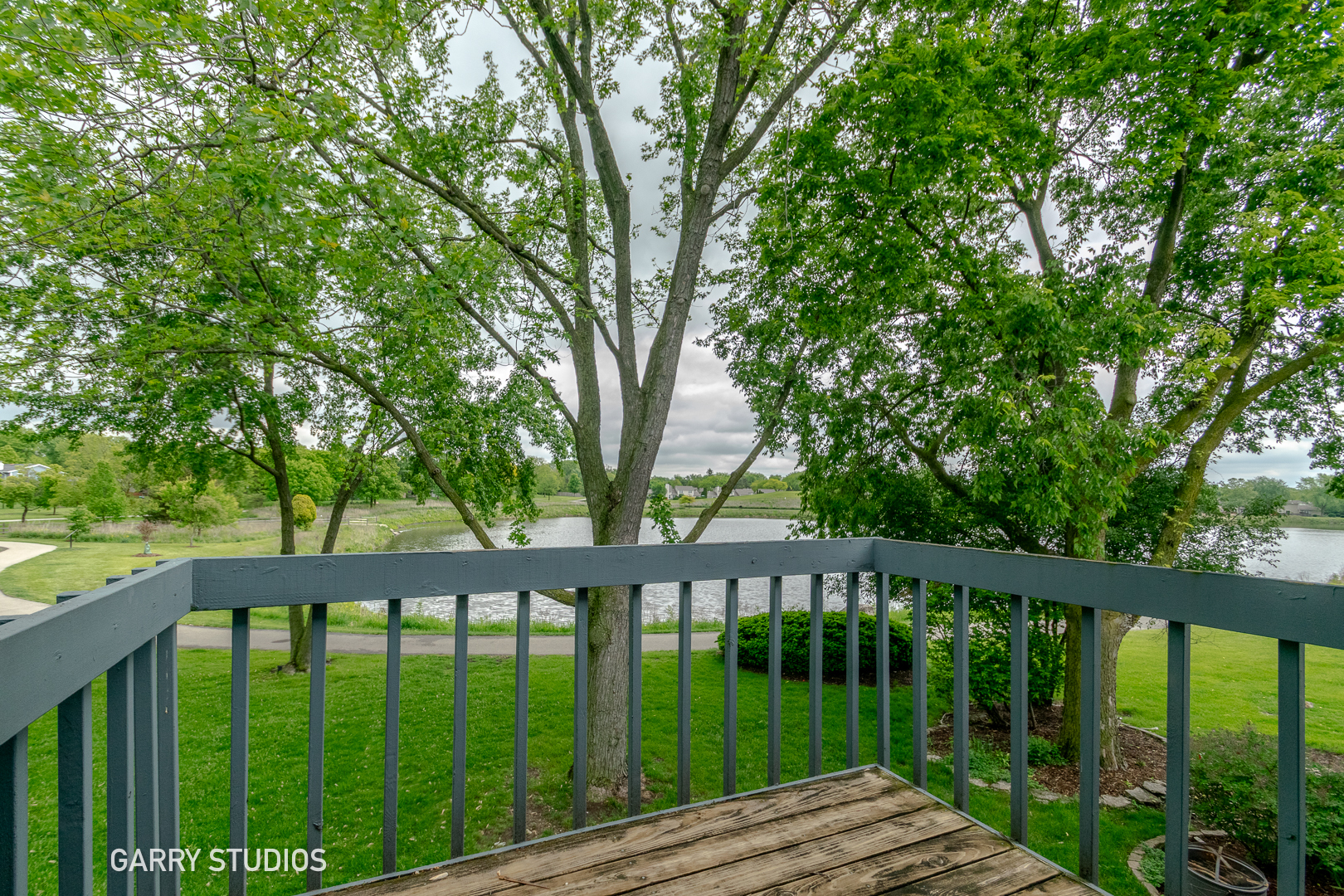 205 Lakeshore Lane Property Photo 16