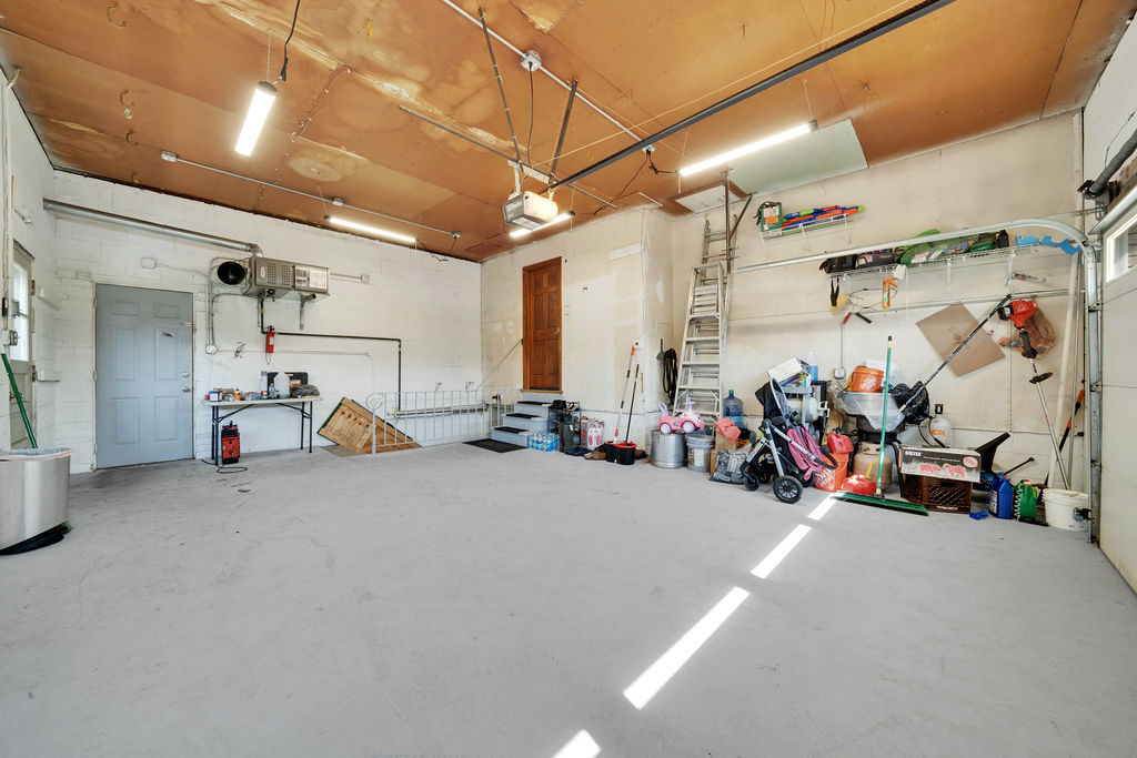 11400 S Ridgeland Avenue Property Photo 14
