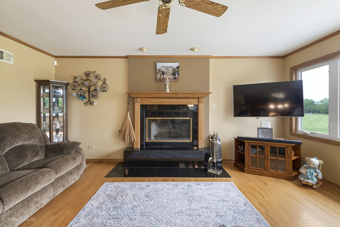13836 W Joliet Road Property Photo 9