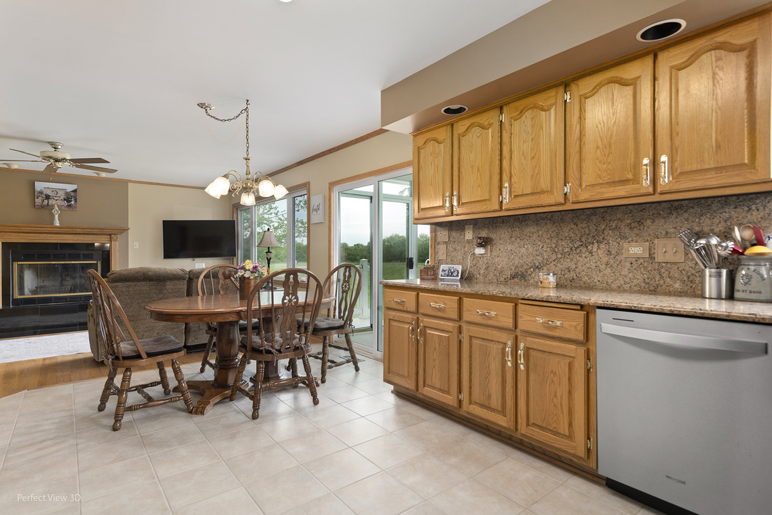 13836 W Joliet Road Property Photo 10