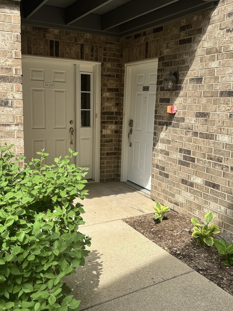 39 Foxcroft Rd Property Photo 1