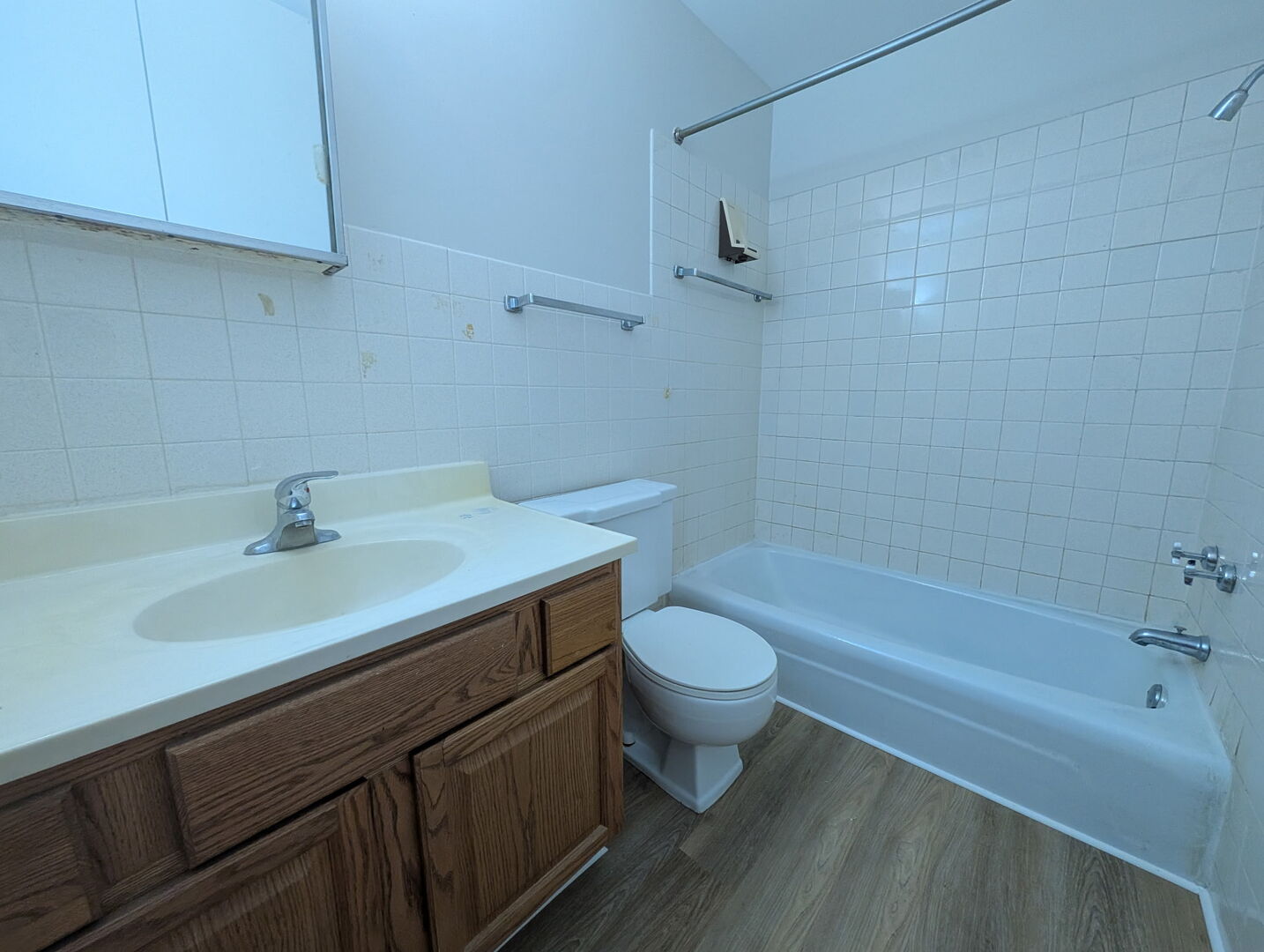 390 W Walnut Street Property Photo 18
