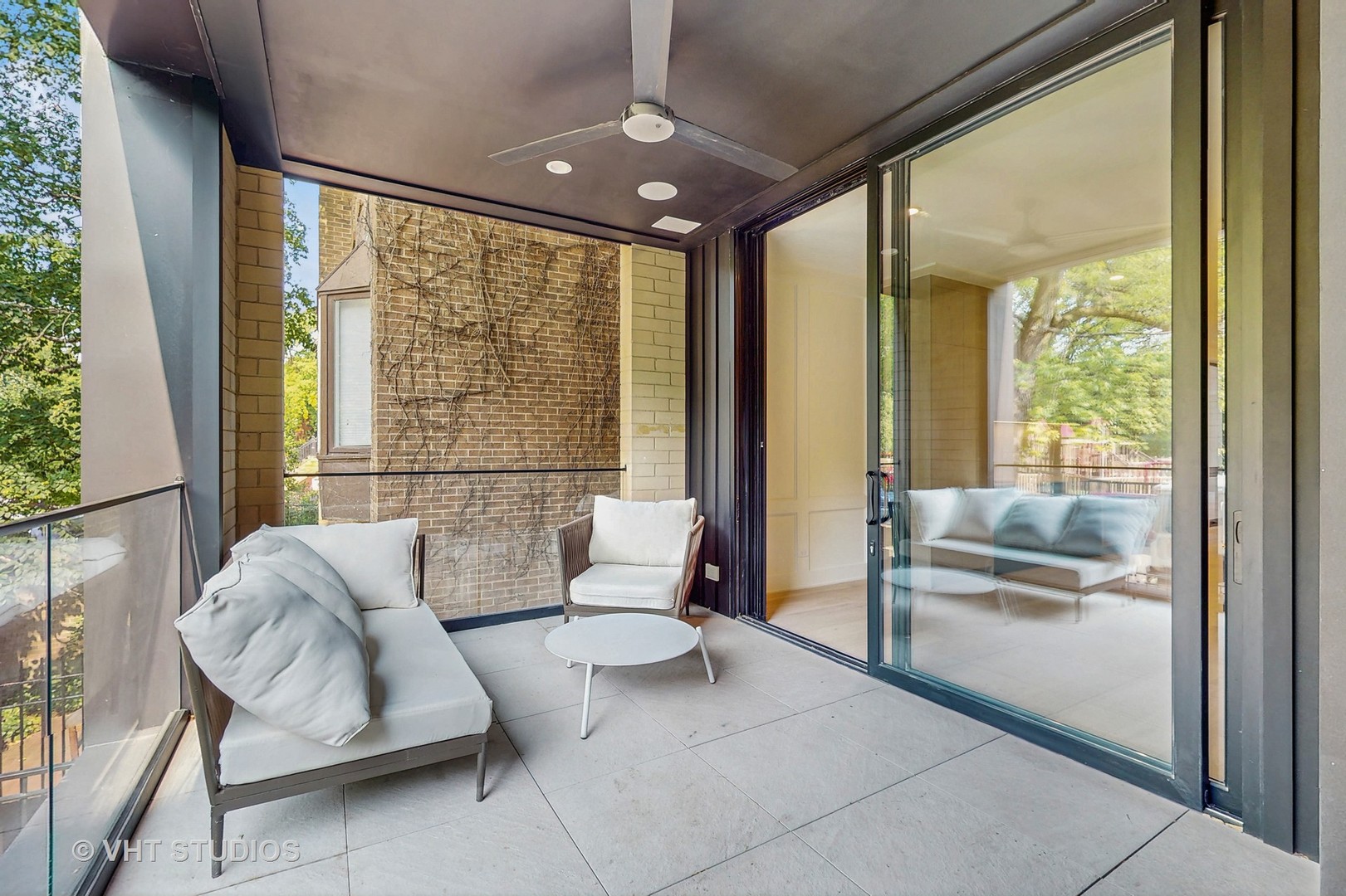 642 W Webster Avenue 1 Property Photo 29