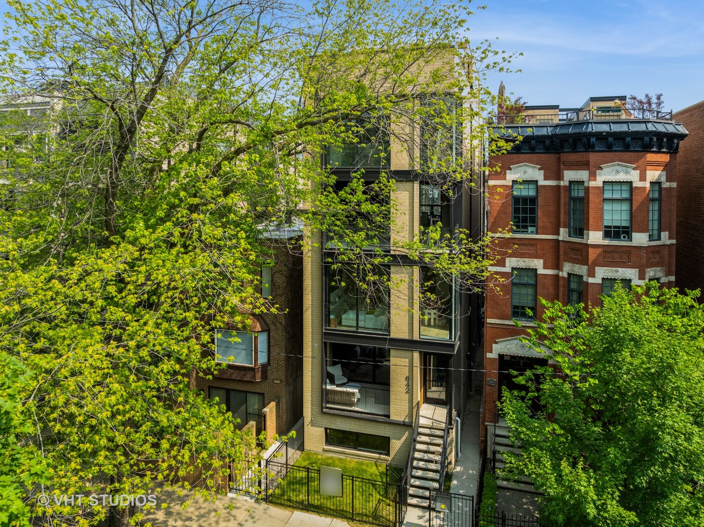 642 W Webster Avenue 1 Property Photo 47