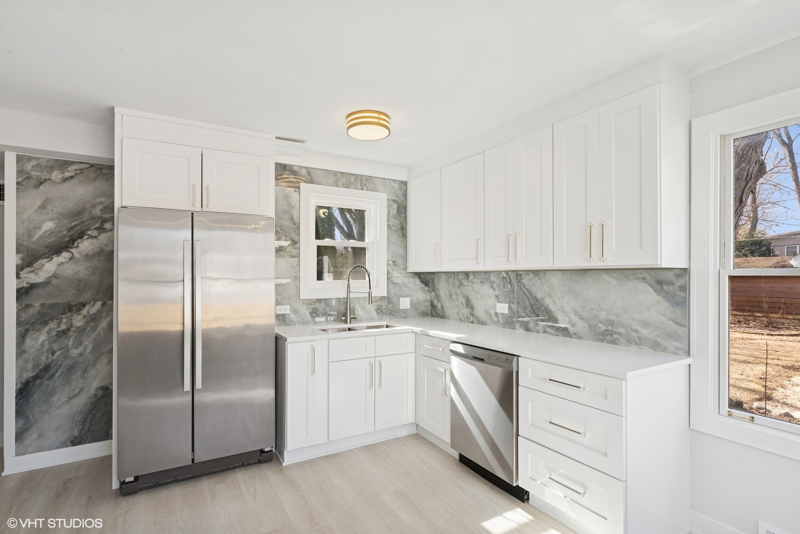 1552 Mccraren Road Property Photo 8