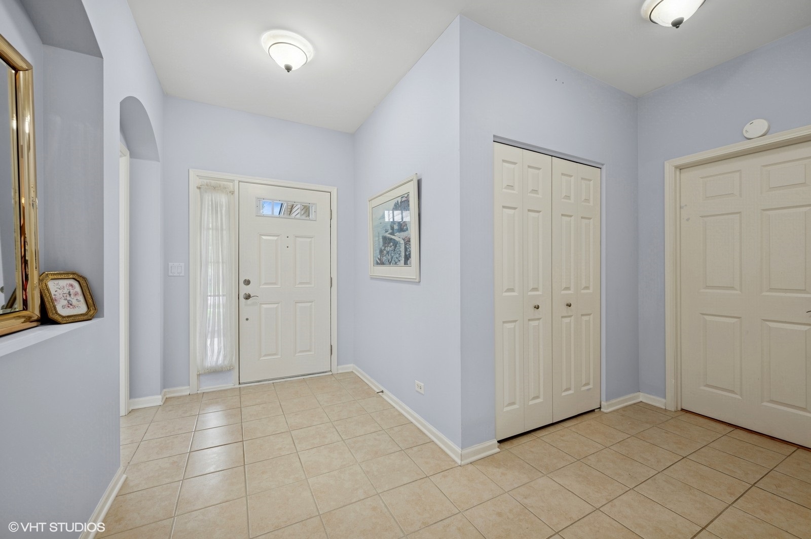 1736 Francis Dr Property Photo 3