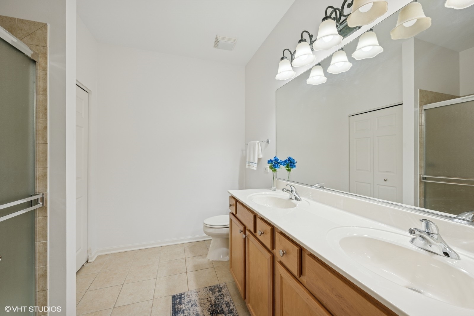 1736 Francis Dr Property Photo 18