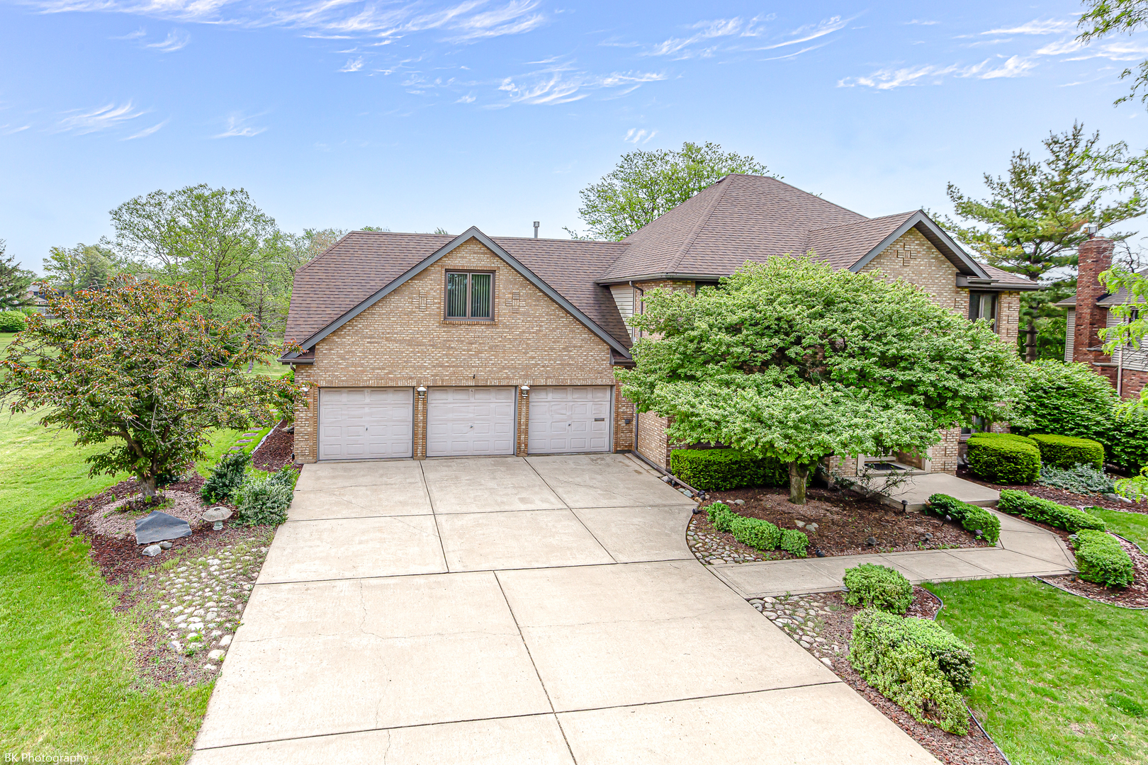 18633 Swan Drive Property Photo 1