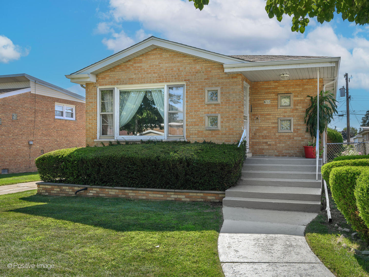 8712 Tulley Avenue Property Photo 1