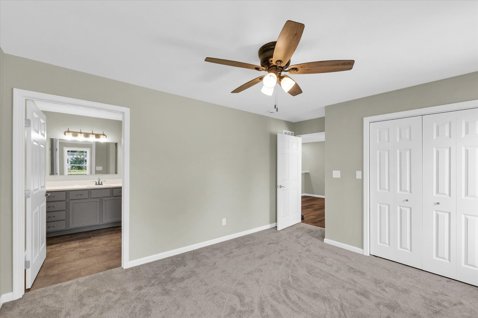 207 E Fairfield St Property Photo 19