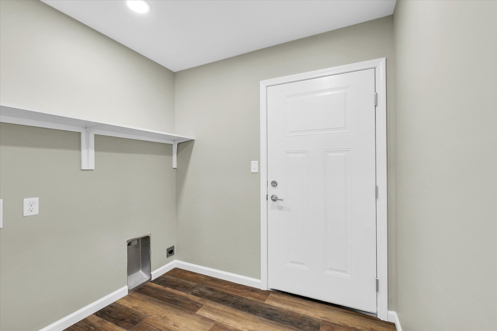 207 E Fairfield St Property Photo 24