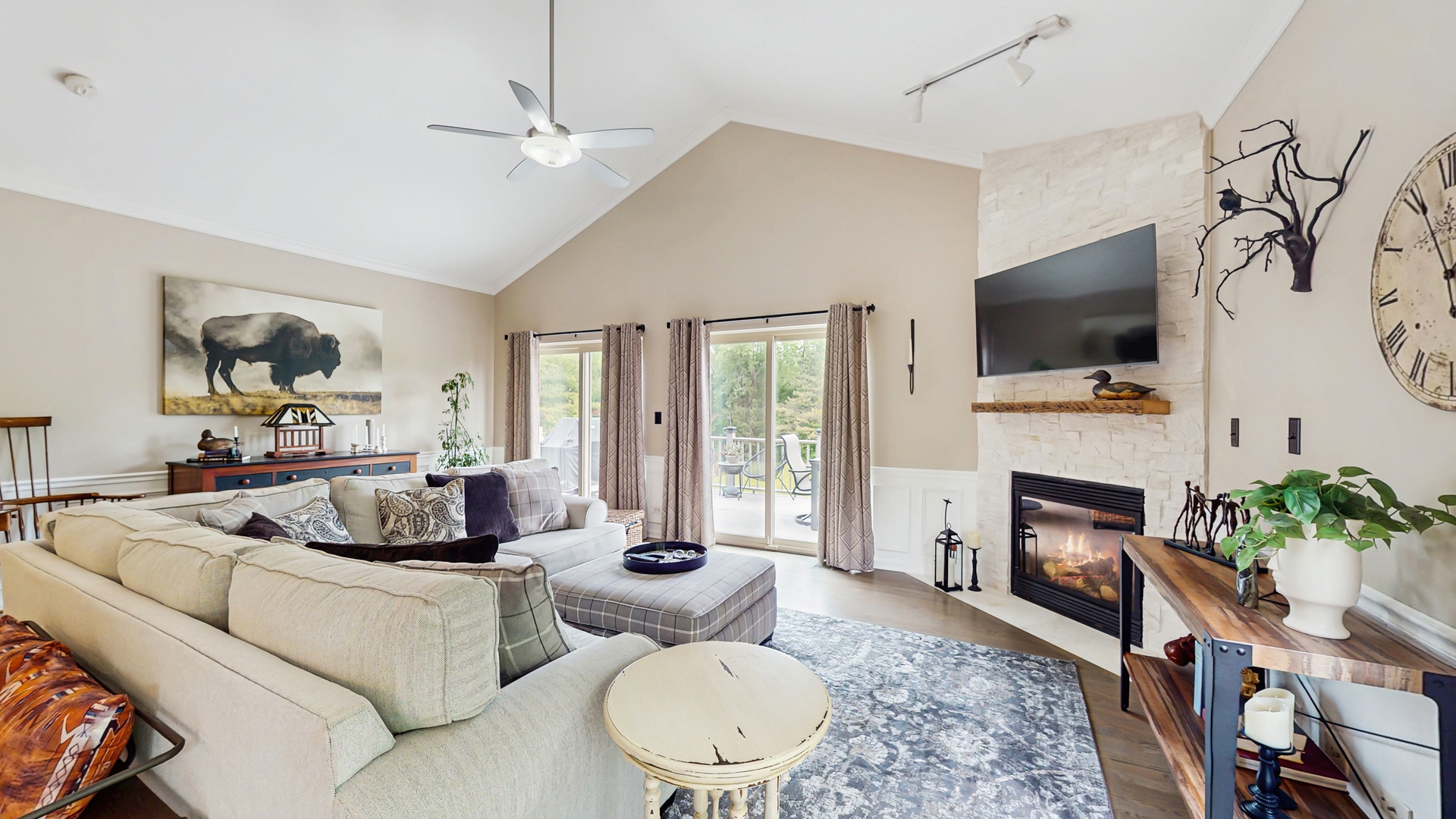 5816 Wild Plum Road Property Photo 2