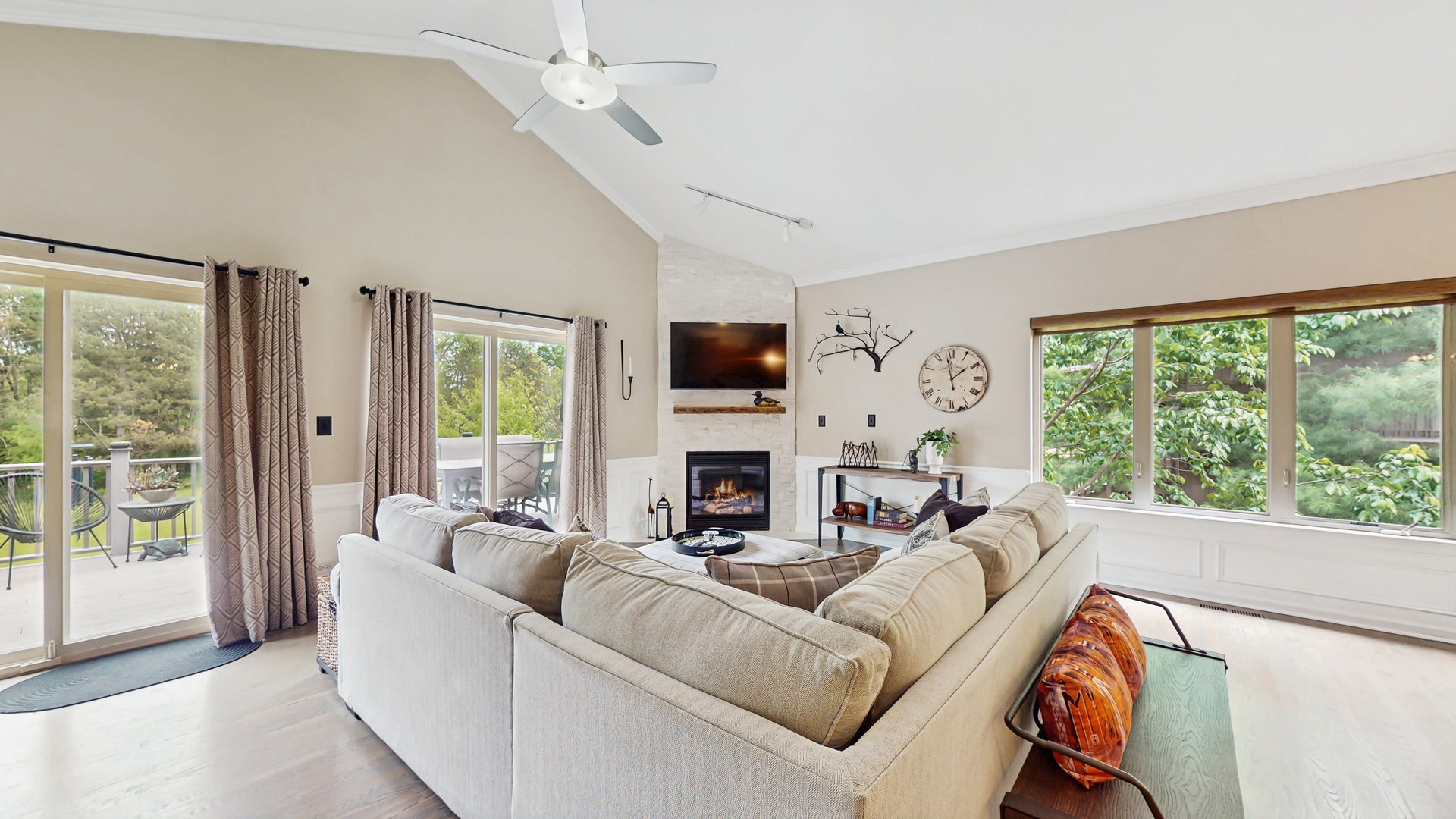 5816 Wild Plum Road Property Photo 4