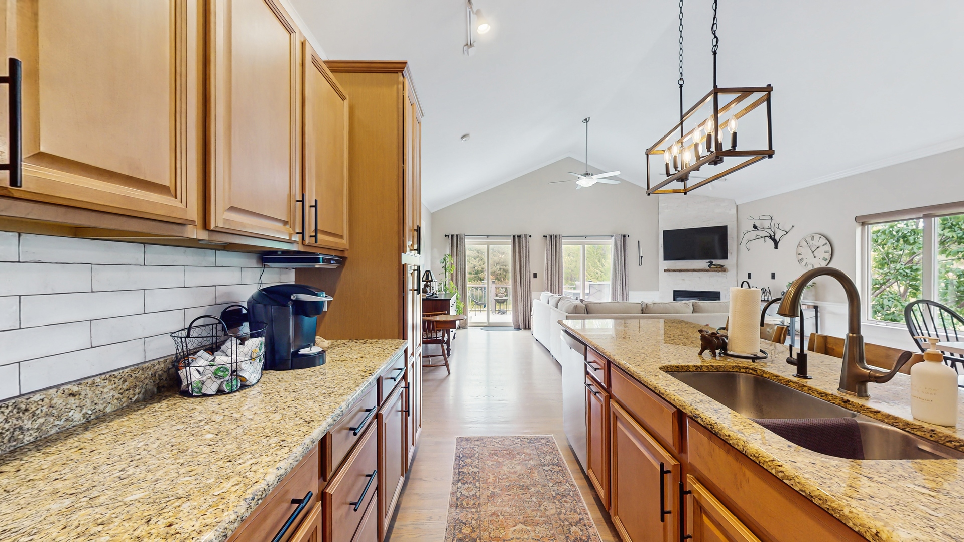 5816 Wild Plum Road Property Photo 10