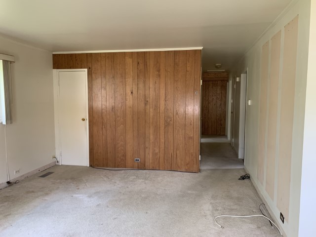 323 Windsor Street Property Photo 2