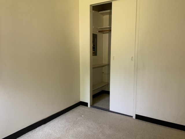 323 Windsor Street Property Photo 12