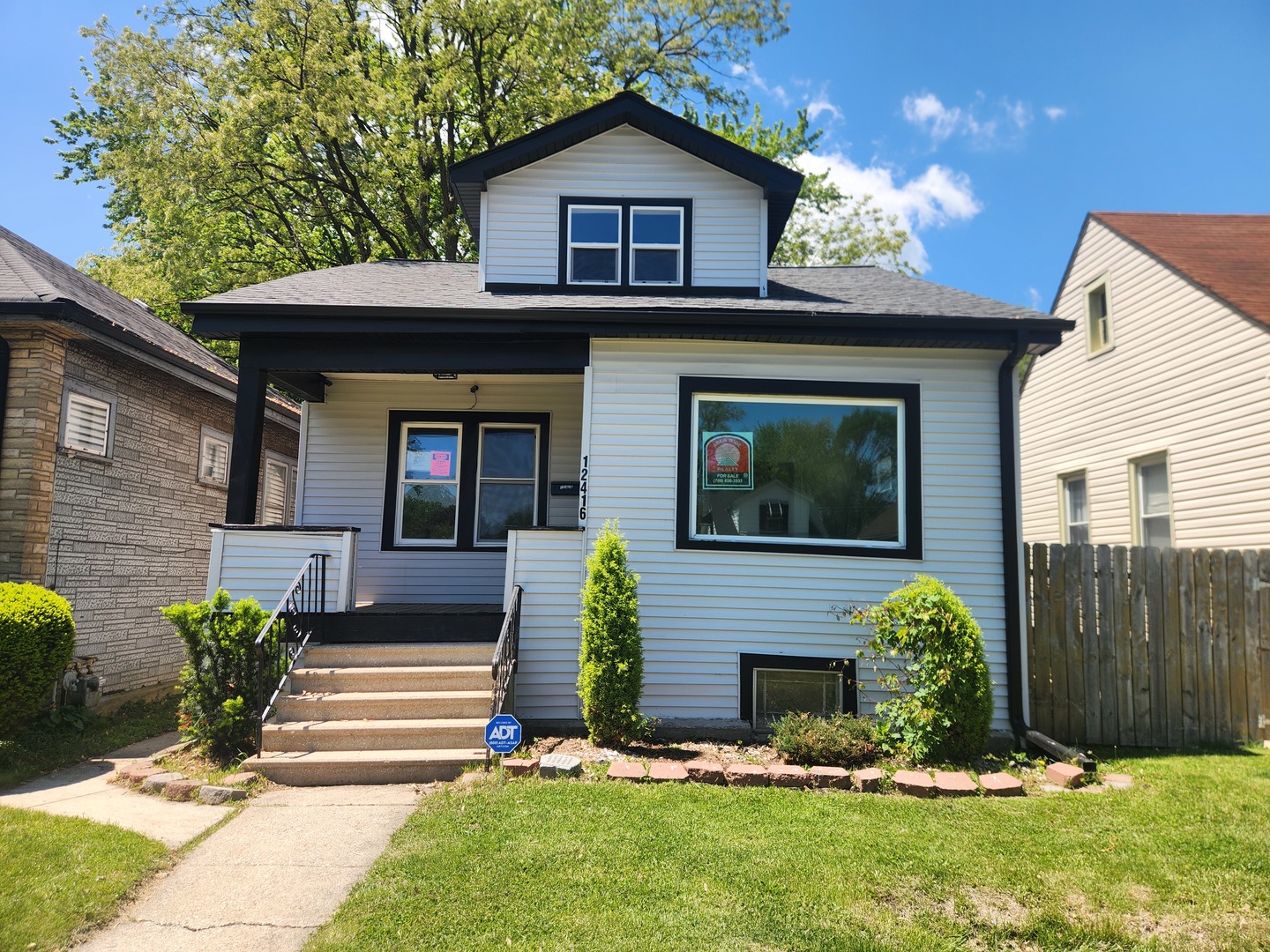 12416 S Carpenter St Property Photo 1