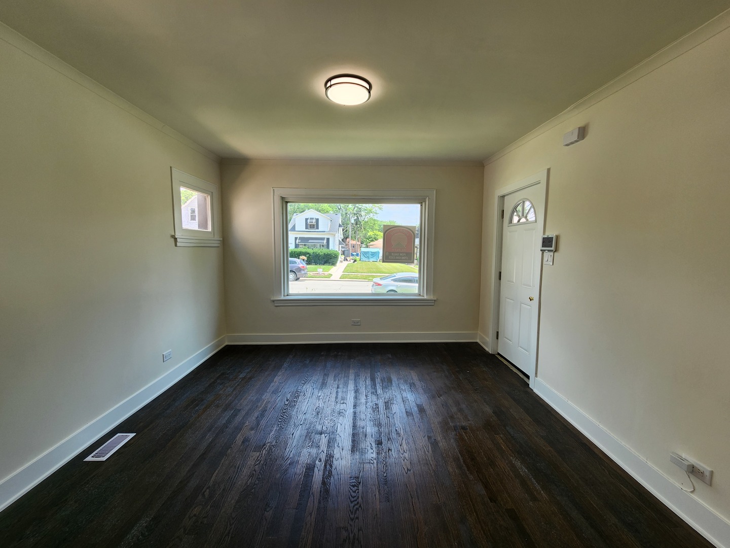 12416 S Carpenter St Property Photo 8