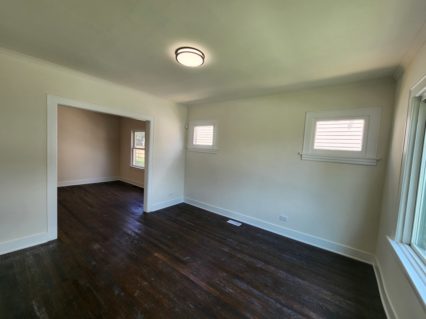 12416 S Carpenter Street Property Photo 9