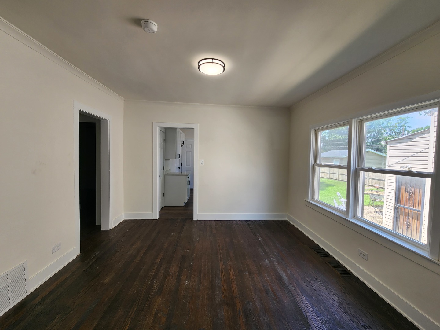 12416 S Carpenter St Property Photo 10