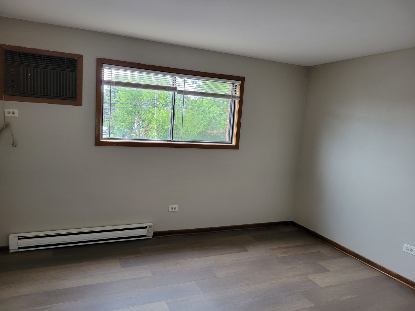 1239 Harding Avenue D2 Property Photo 5