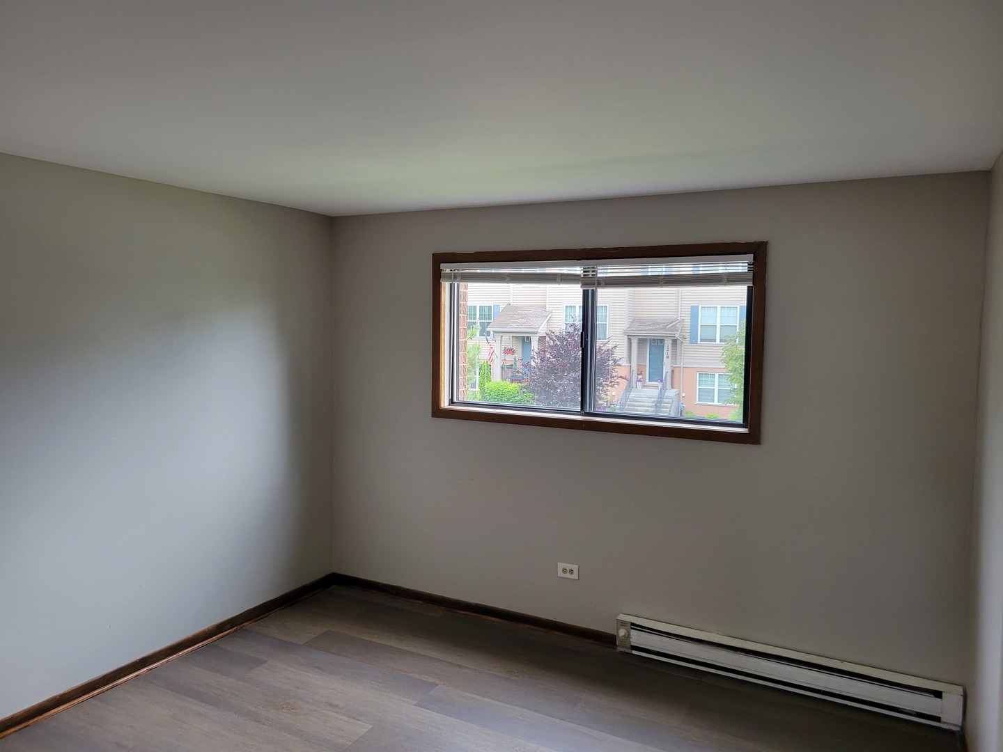 1239 Harding Avenue D2 Property Photo 6