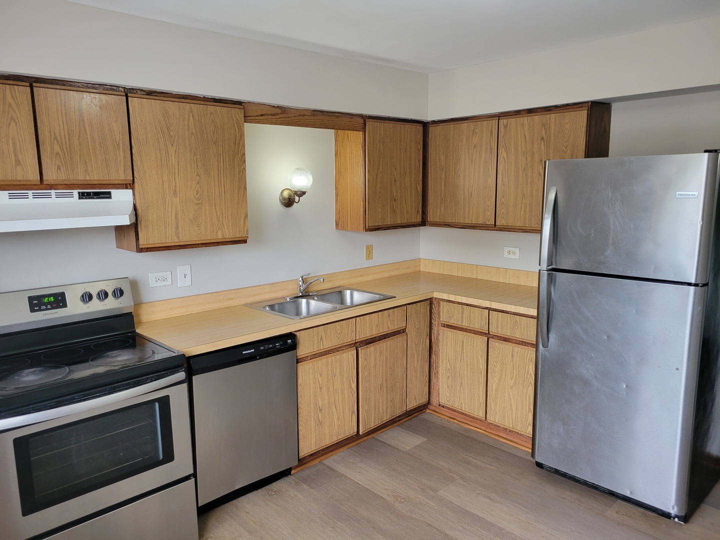 1239 Harding Avenue D2 Property Photo 7